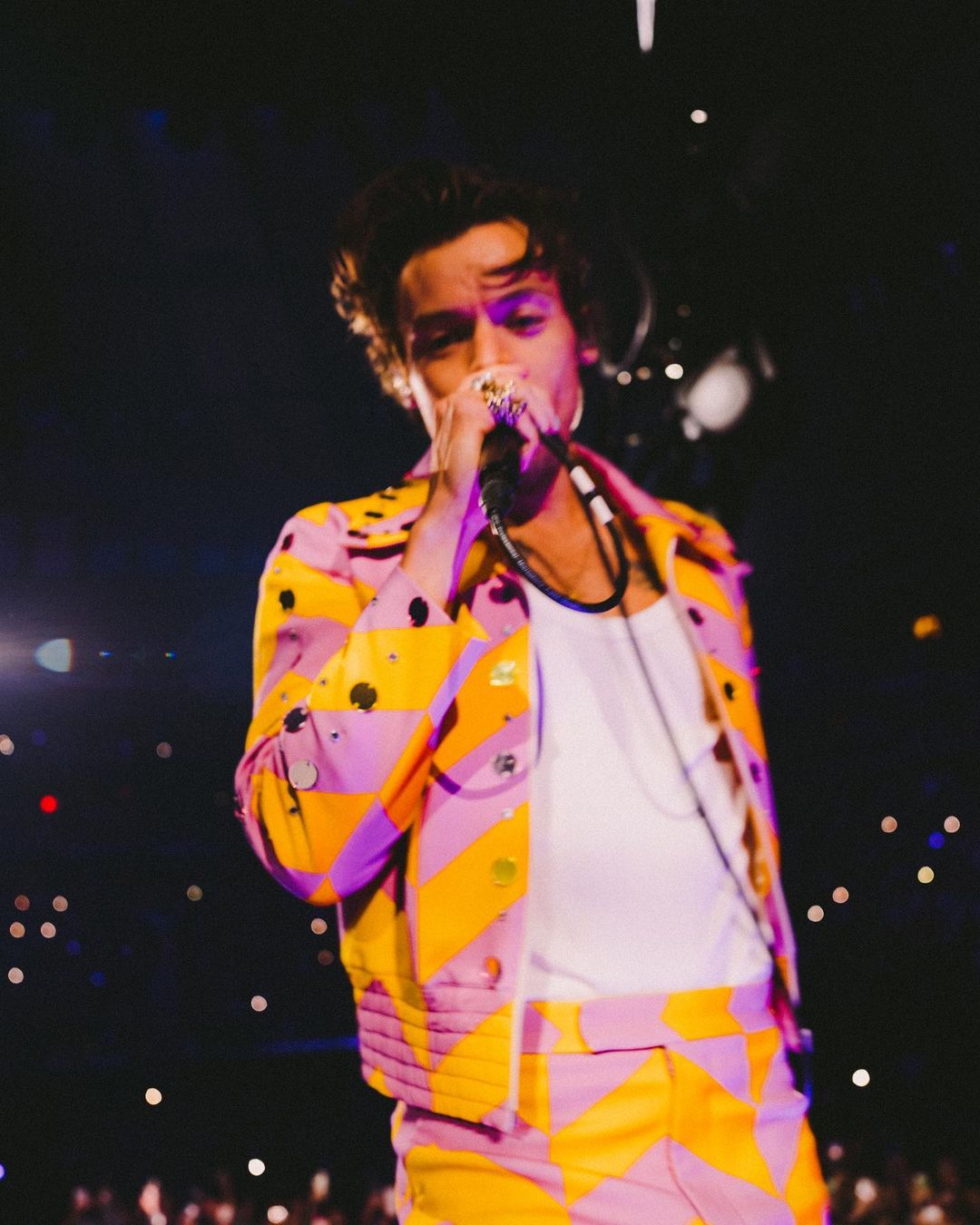 9 Unforgettable Harry Styles Hits That Define a Musical Journey ...